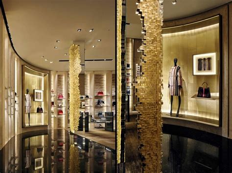 fendi milano marina|Boutique FENDI Milano Montenapoleone Milano.